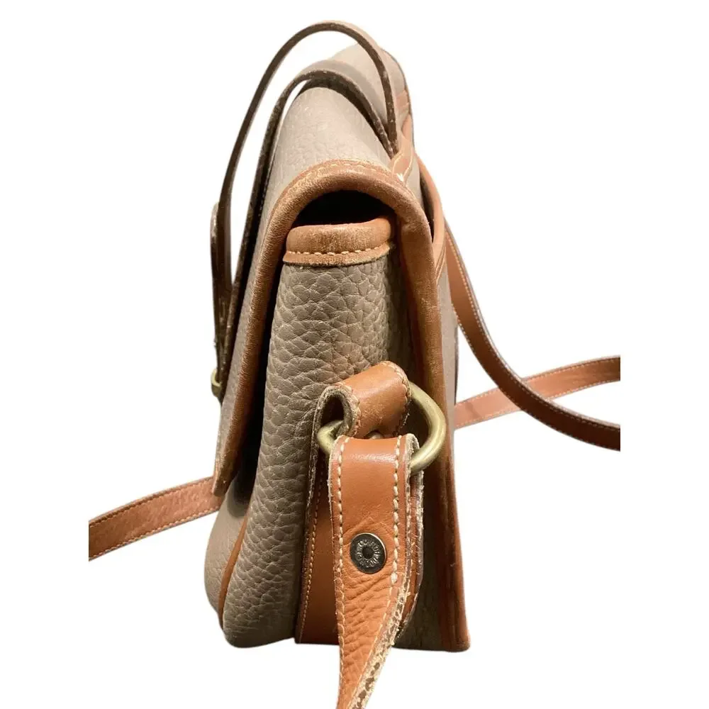 Vintage Dooney &Bourke Crossbody Women’s 1Size Pebbled Leather Flap Oner Closure